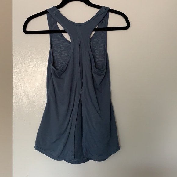 XS Reebok Tank Top - Picture 2 of 5